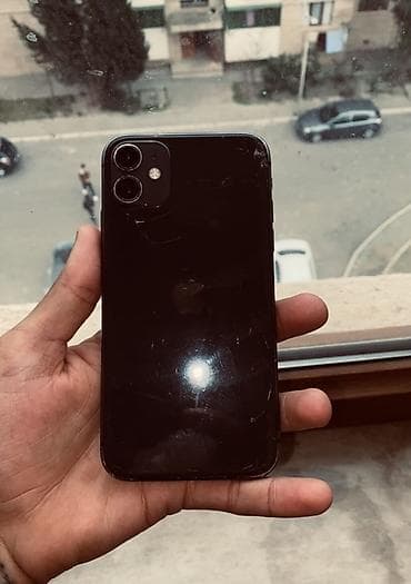 telefon salyan: IPhone 11, 128 GB, Qara — 1