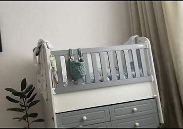 Oğlan və qız üçün, Beşik, Matras ilə, Yellənmə mexanizm ilə — 2