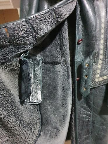 uzdeki sizanaqlar ucun maz: Qadın dəridən kürk paltosu - Material: xaricdə teksturalı qara rəngli — 2