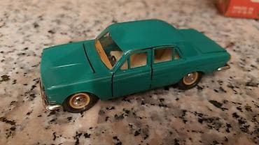 SSRİ istehsalı QAZ-24 "Volqa" A14 (1:43) — Qutulu, nömrəli model — 2