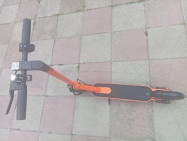 Elektrik skuter – narıncı rəngli, şəhər istifadəsi üçün komfortlu və — 5