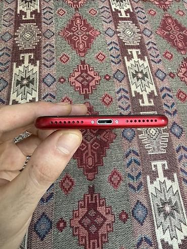 a50 kabro: IPhone 8 Plus, 64 GB, Qırmızı, Simsiz şarj — 9
