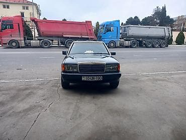 mercedes 208 d: Əvvala Salam Maşın ideal vəziyyətdədi. Otur sür maşındı. Bütün — 6