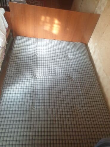 купить матрас: Односпальная кровать, Без подьемного механизма, С матрасом, Без выдвижных ящиков — 2