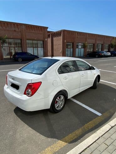 əyləc diskləri: Chevrolet Aveo: 1.4 l | 2012 il 214523 km Sedan — 7