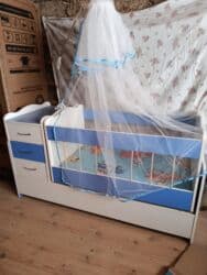 купить кровать трансформер: Для мальчика, Б/у, Четырехугольная, Колыбель, С матрасом, Без механизма качания — 1