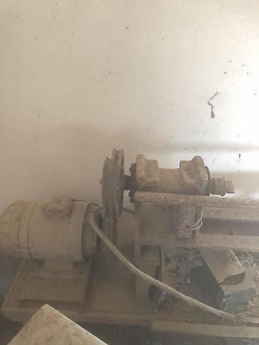 Tikinti daşları: Ağac torna dəzgahı 3fazali - Elektrik mühərriki ilə kəmər ötürücülü — 7