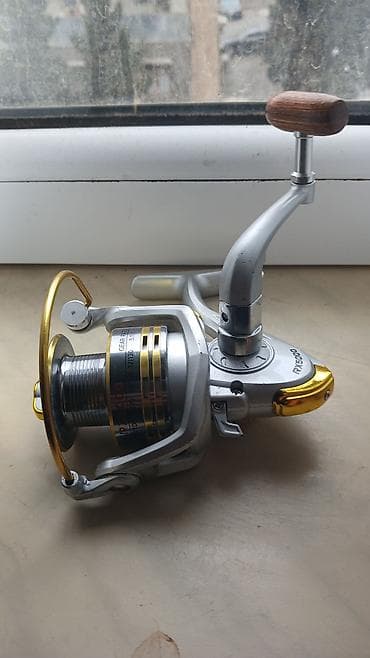 Spinning tipli balıqçı makarası – RY 5000 Xüsusiyyətlər: - Model