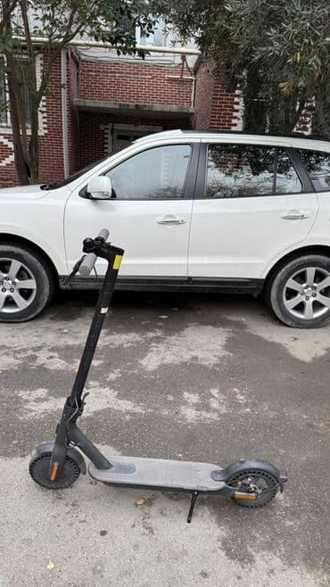 smakat: İşlənmiş Elektrik samokat 8", 351 - 500 Vt, 16 - 25 km/s, Ünvandan götürmə — 2