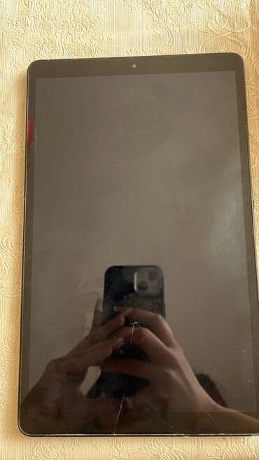 telifonlar tab 3: Samsung planşet - Brend: Samsung - Korpus: tünd boz rəng, arxa — 2
