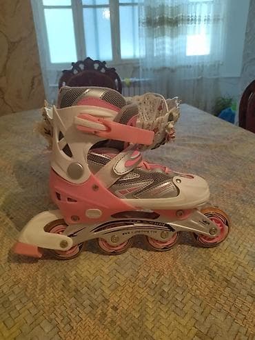 Спортивная форма: Bir iki dəfə istifadə olunub 
Əhmədli metrosuna çatdırılma pulsuzdur — 1