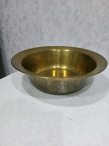 Məhsul: Pirinç (mis- sink ərintisi) ləyə Təsvir: - Material: bərk