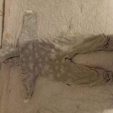 ayaqab: Uşaq üçün kapüşonlu kombinezon - Rəng: açıq boz - Naxış: bütünlükdə — 2