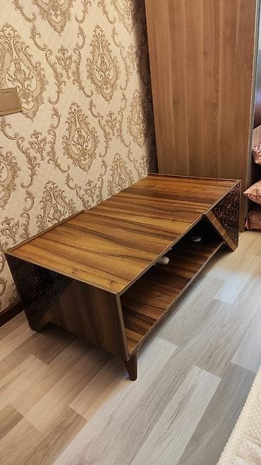 Düz TV altlığı, Polkalı, Laminat — 3