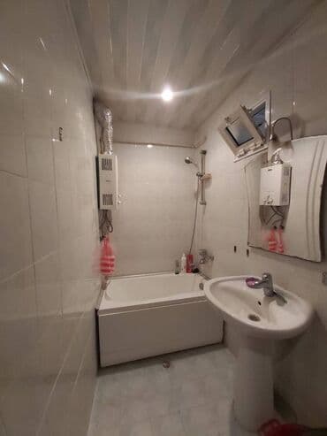 7 8 mkr kiraye evler: Bakı, 3 otaqlı, Köhnə tikili, m. Xalqlar Dostluğu, 80 kv. m — 7