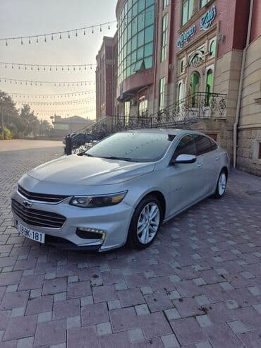 Şarj cihazları: Chevrolet Malibu sedan - Gümüş rəngli, aerodinamik kuzov, LED gündüz — 7