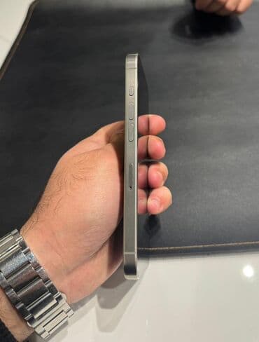 ikinci el 16 pro: IPhone 15 Pro, 128 GB, Natural Titanium, Face ID — 3