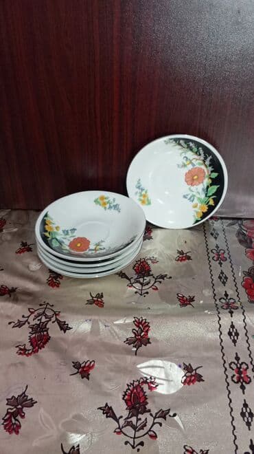 Süni güllər: Dekorativ suvenir dəsti - Müxtəlif materiallardan hazırlanmış 7 ədəd — 9