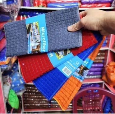 Bayram məhsulları: Qablar üçün su çeken mikrofaber parça
Ölçü:38*51 sm — 3