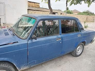 kia rio satışı: Lada vaz markalı 07 dir. qiymət olaraq münasibdir. kasmetik işləri — 8