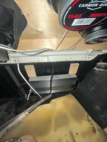 manikur desti: Maşın üçün audio sistemi – tam komplekt - Arxa rəfdə quraşdırılmış 2 — 3