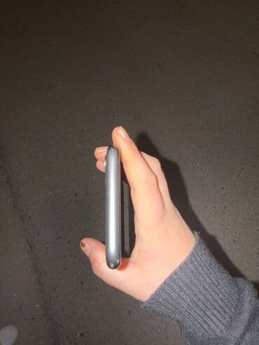 ayfon 11 dubay: IPhone 11, 64 GB, Qara, Face ID — 7