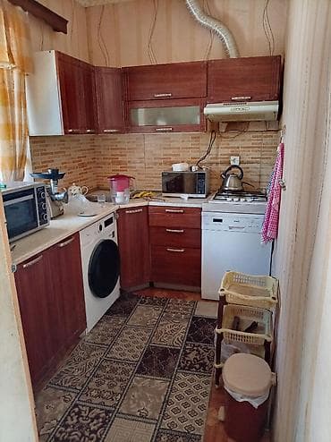 heyet evi satilir: 2 otaqlı, 36 kv. m, Orta təmir — 2