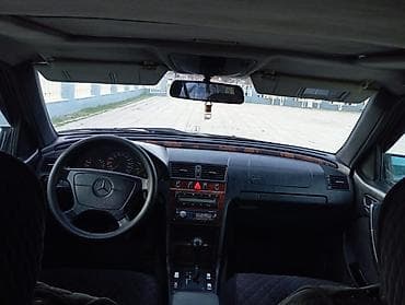 mercedes ucuz: Mercedes-Benz CL 220: 2.2 l | 1998 il Sedan — 10