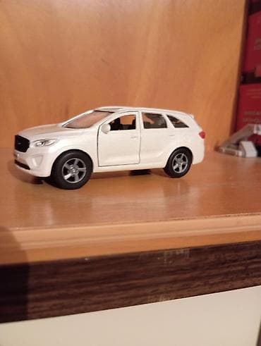 Монеты: Kia Sorento model oyuncağı - Miqyas: təxmini 1:36–1:38 (kompakt — 1