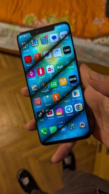 huawei nova: Huawei Mate 20 Pro, rəng - Mavi, Barmaq izi — 8