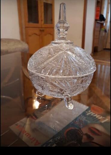 Хрустальная ваза Новая в подарочной коробке Привезена из Америки lalafo.az -da Хрустальная ваза Новая в подарочной коробке Привезена из Америки