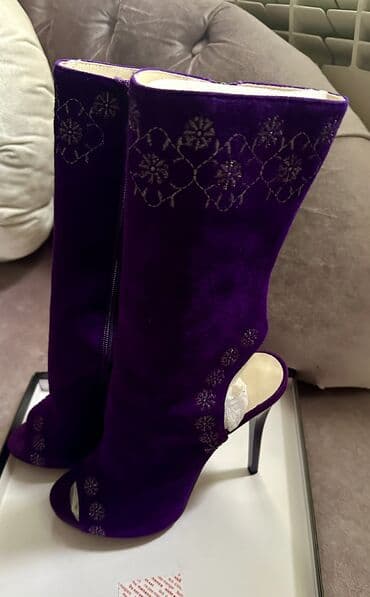 Toyota: Ölçü: 39, rəng - Bənövşəyi, Yeni — 3