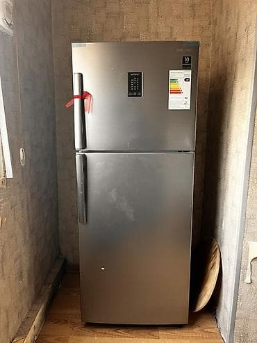 kombayn satisi: 2 qapılı Samsung Soyuducu Satılır, rəng - Gümüşü — 2