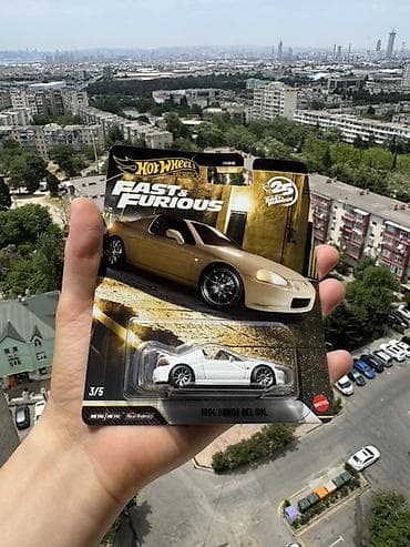 gitara barter: Hot Wheels Honda Del Sol modeli. Barter edilmir. Model bağlıdır — 1