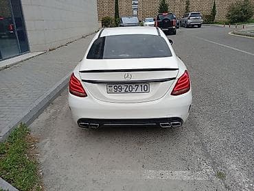 mercede c 250: Mercedes-Benz C-Class: 2.2 l | 2015 il Sedan — 7