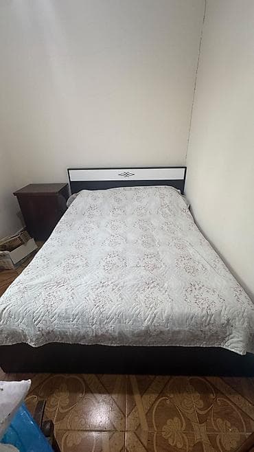 Yataq dəsti termo yaxşı vəziyətdədir. real alıcıya endirim var — 2