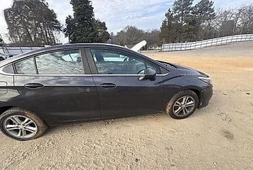 maşın almaq: Chevrolet Cruze: 1.4 l | 2017 il 130000 km Sedan — 6