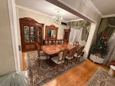 Taburetlər: Qonaq otağı üçün, İşlənmiş, Açılan, Dördbucaq masa, 8 stul — 2