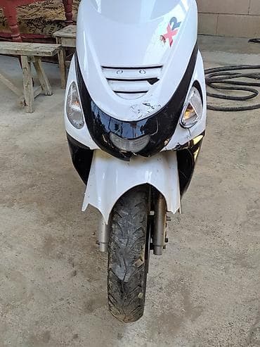 moped: Xroad satılır sənədləri var . 49cc dir max 75 gedir varyator remen — 4