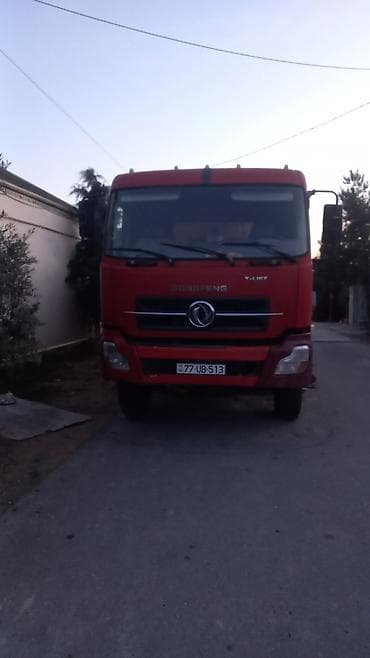 masin baqajlari: 2011 il, motor 8.9 l, Samosval, İşlənmiş — 3