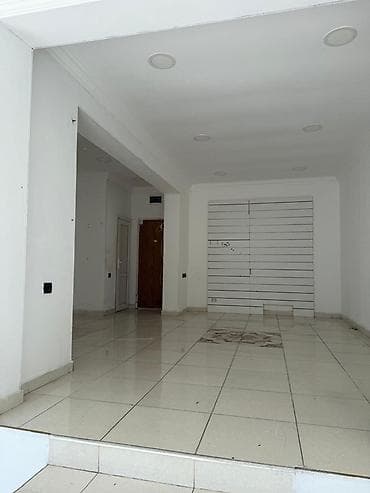 avto karavan: İcrayə verilir - Yerləşmə: yaşayış binalarının 1-ci mərtəbəsi, səkinin — 4