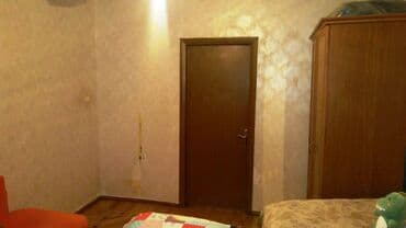 7 ci mikrorayon 1 otaqlı mənzil: Bakı, 3 otaqlı, Köhnə tikili, m. Əhmədli, 70 kv. m — 9