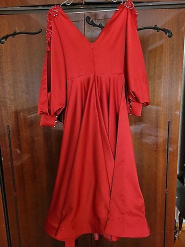 Женская одежда: Birce defe Nisan ucun geyinilib. Balaca olur deye satilir 65m — 3