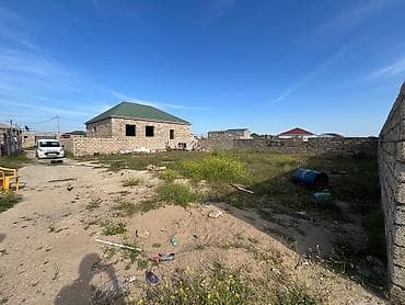 Qarajlar: 4 sot, Tikinti, Bələdiyyə — 1