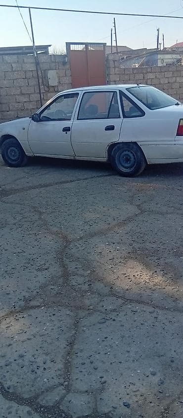 niva matoru satilir: Daewoo Nexia: 1.4 l | 2005 il Sedan — 5