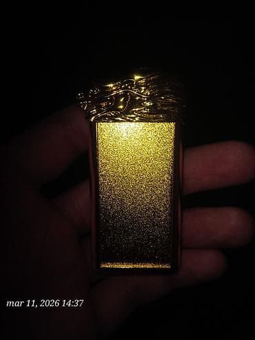 Qızılı rəngdə USB-doldurulan plazma alışqan - Korpus: metal, tam