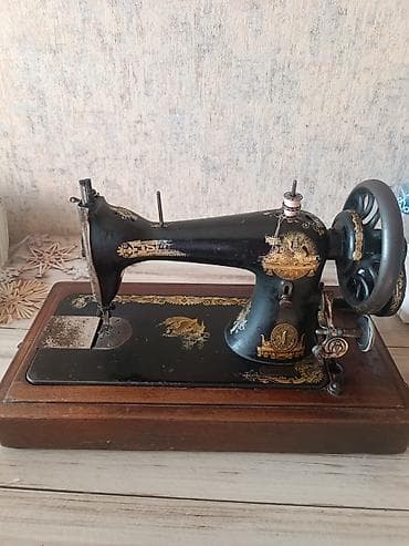 Хозтовары: Tam işlək vəziyyətdə tikiş maşınıdır 1870 ci ildə istehsal olunub hər — 8