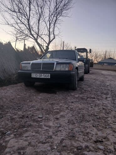 Mercedes-Benz ili1993 sedan kansener var axirinci opusqa 2 mator