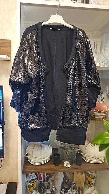 Qadın üçün parıltılı kardiqan - Rəng: qara - Material: parça əsas + lalafo.az -da Qadın üçün parıltılı kardiqan - Rəng: qara - Material: parça əsas +