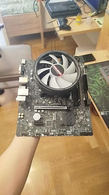 i7 10700: H510 plata
İ7 10700 prosessor
16gb ddr4 ram
Rgb cooler — 1